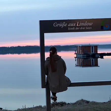 بيت للعطل Haeuschen Seensucht Am Vielitzsee