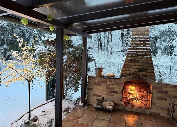 Haeuschen Am Vielitzsee Mit Grossem Garten ليندو