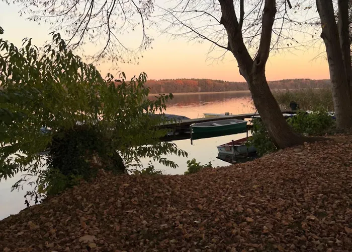 Haeuschen Am Vielitzsee Mit Grossem Garten * ليندو