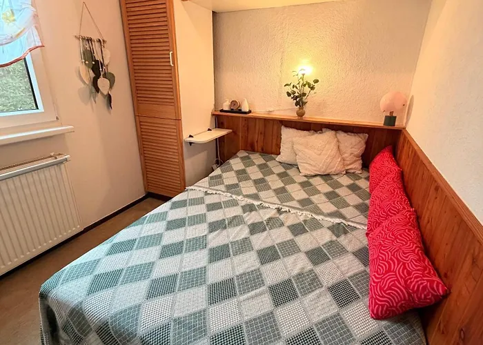 Haeuschen Am Vielitzsee Mit Grossem Garten *