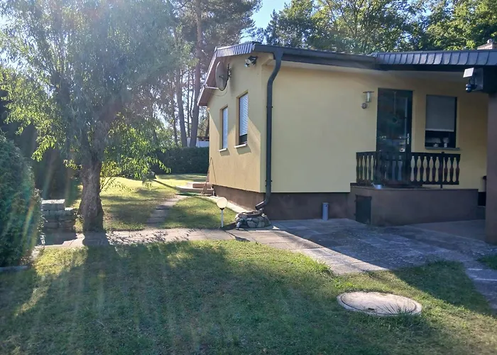 Haeuschen Am Vielitzsee Mit Grossem Garten Casa vacanze Lindow